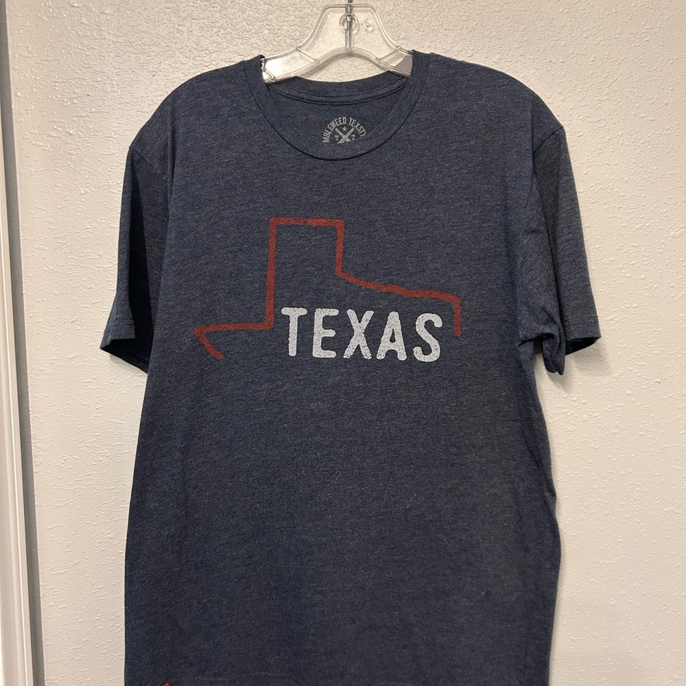 Blue and Red Short Sleeve Texas Graphic Tee